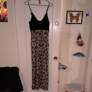 NWT Newshows | Chic Black and Tan Leopard Print Maxi Dress